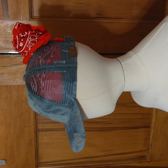 C.C. PonyCap Baseball Cap - Picture 6 of 11